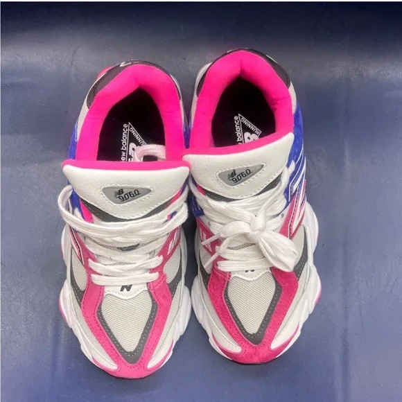 New Balance 9060 White, Pinkish/Purple, Blue Size 7 in men